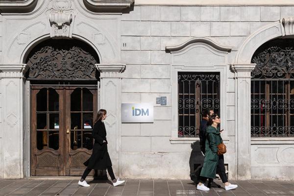 IDM
